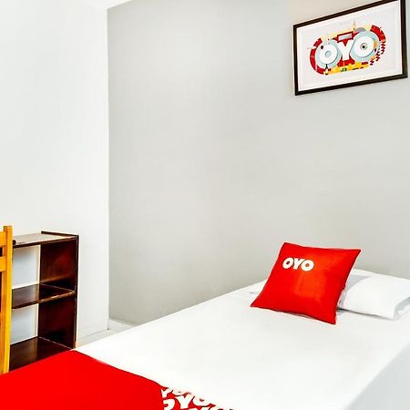 Oyo Hotel Lisboa, São José dos Campos Eksteriør billede