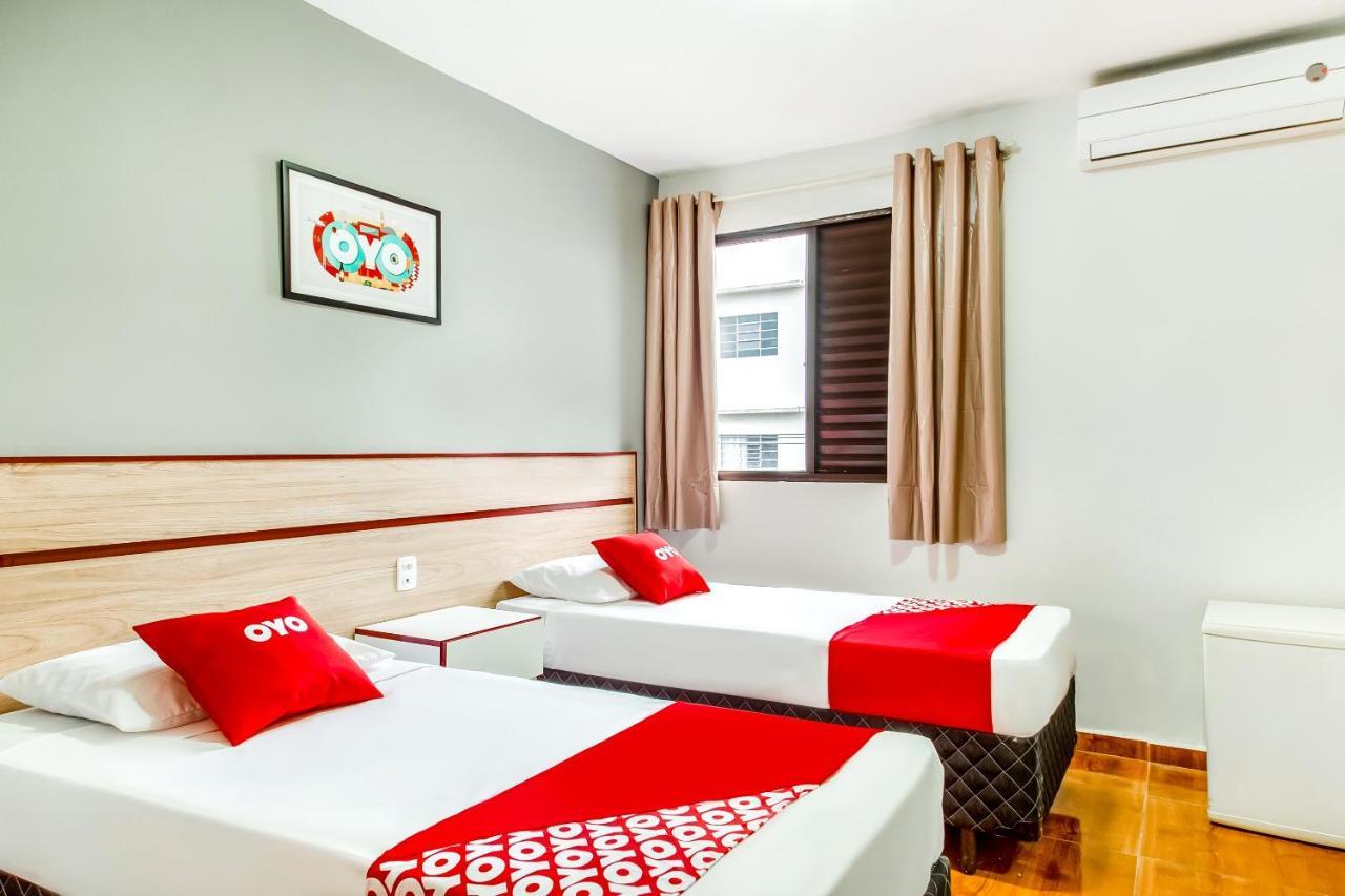 Oyo Hotel Lisboa, São José dos Campos Eksteriør billede